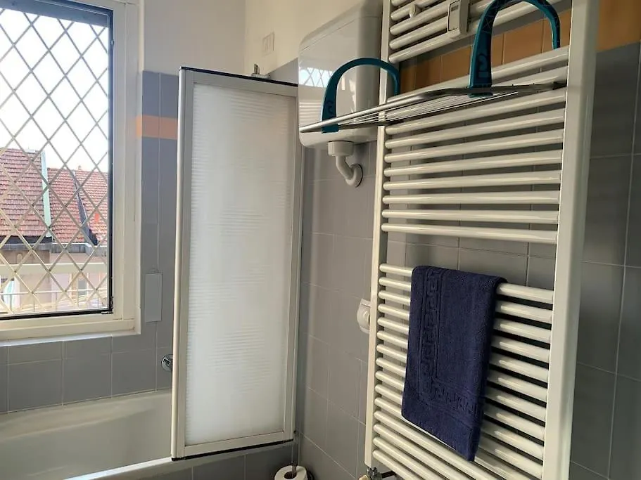 Free Parking Il Terrazzino ⭑⭑⭑⭑⭑ Daire Milano İtalya